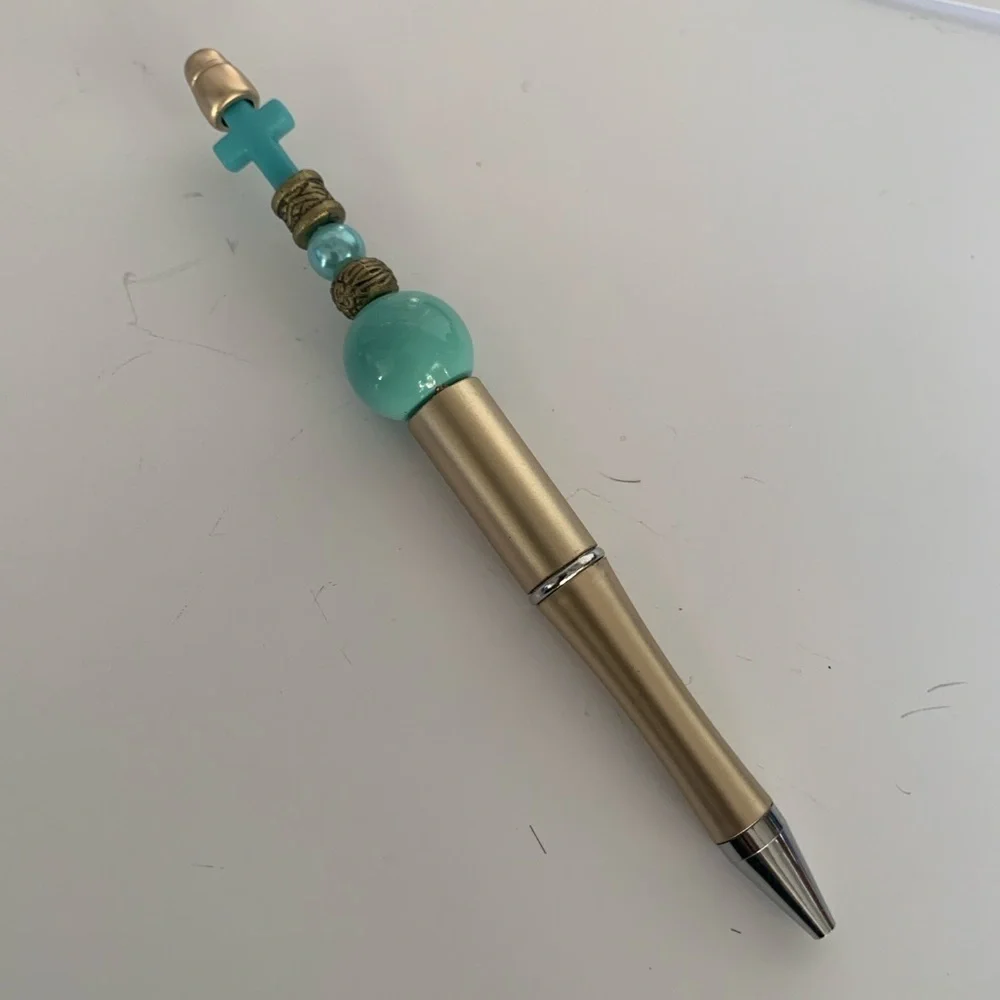 Hand crafted Beaded Pen, black ink with extra refillable ink.